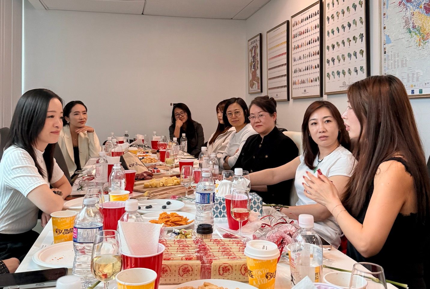 灯塔协会举办母亲节心灵疗愈沙龙圆满成功 灯塔协会举办母亲节心灵疗愈沙龙圆满成功